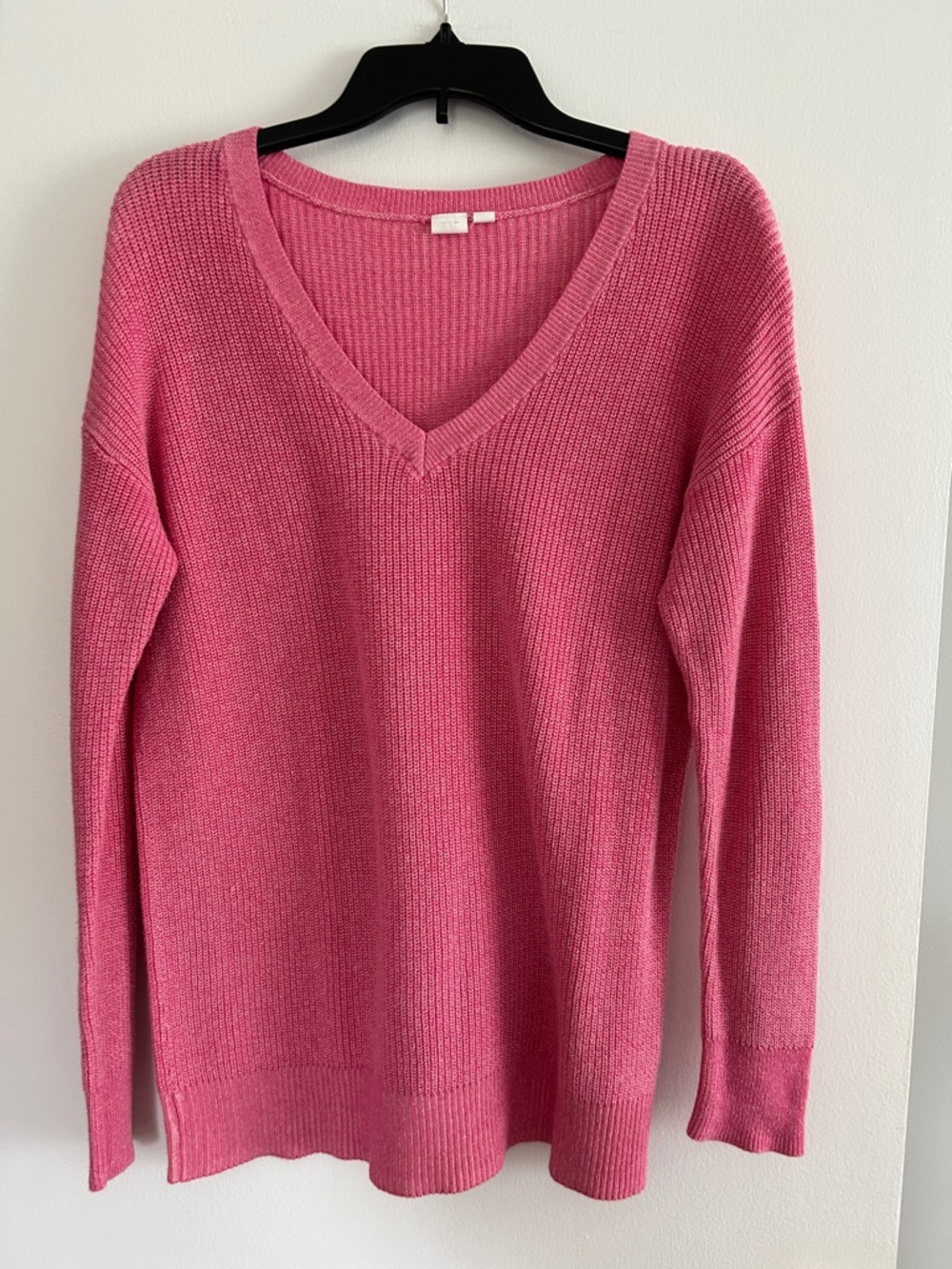 GAP Rose Pink V-Neck Ribbed Knit Sweater